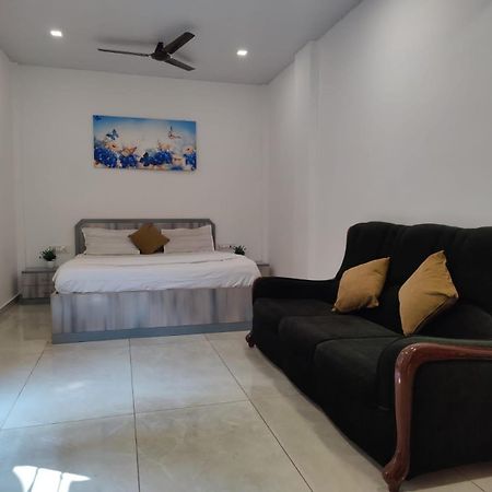 Aqua Villa Luxury Home Stay Lonavala Eksteriør billede