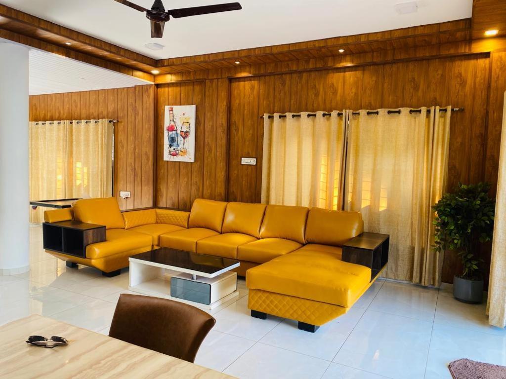 Aqua Villa Luxury Home Stay Lonavala Eksteriør billede